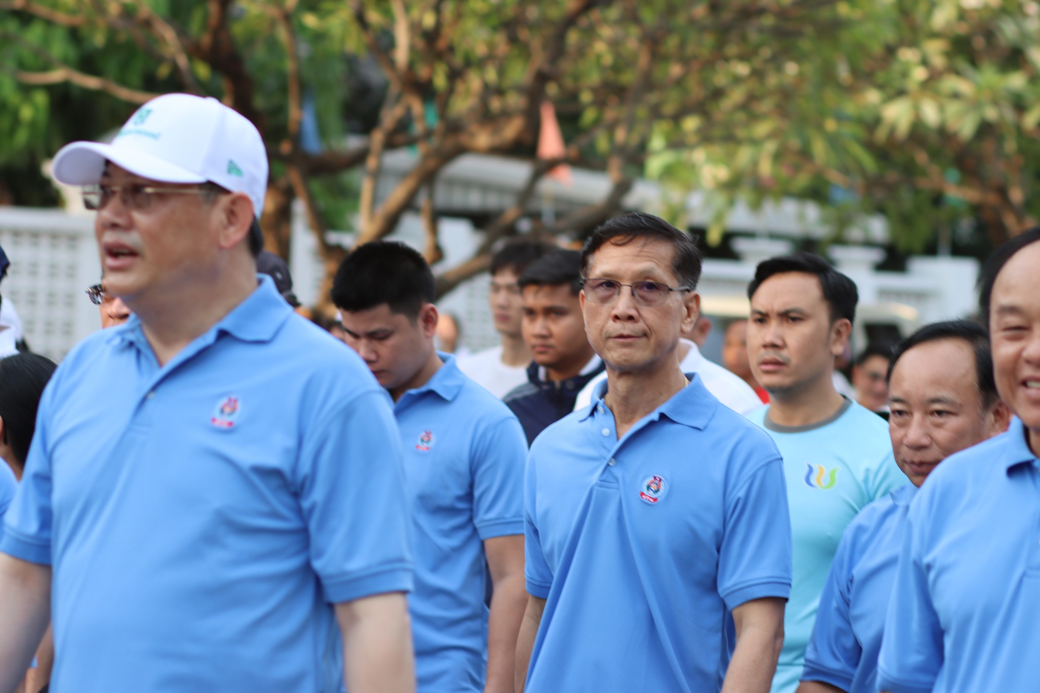 ຮອງລັດຖະມົນຕີ ກະຊວງຊັບພະຍາກອນທຳມະຊາດ ແລະ ສິ່ງແວດລ້ອມ ທ່ານ ພູວົງ ຫຼວງໄຊຊະນະ ໄດ້ເຂົ້າຮ່ວມຂະບວນການຍ່າງ ເພື່ອສຸຂະພາບ ໃນໂອກາດສະເຫຼີມສະຫຼອງວັນກໍາມະການສາກົນຄົບຮອບ 139 ປີ (1 ພຶດສະພາ 1886-1 ພຶດສະພາ 2025) 